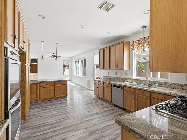 23964 Old Pomegranate Rd — Photo 16
