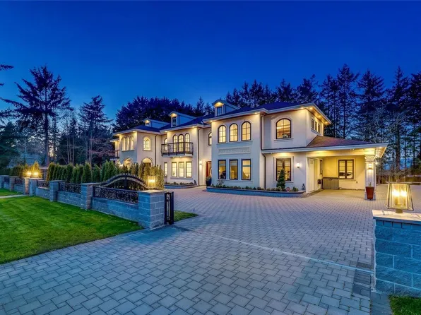 16375 30b Ave, Surrey, BC V3Z 0E3