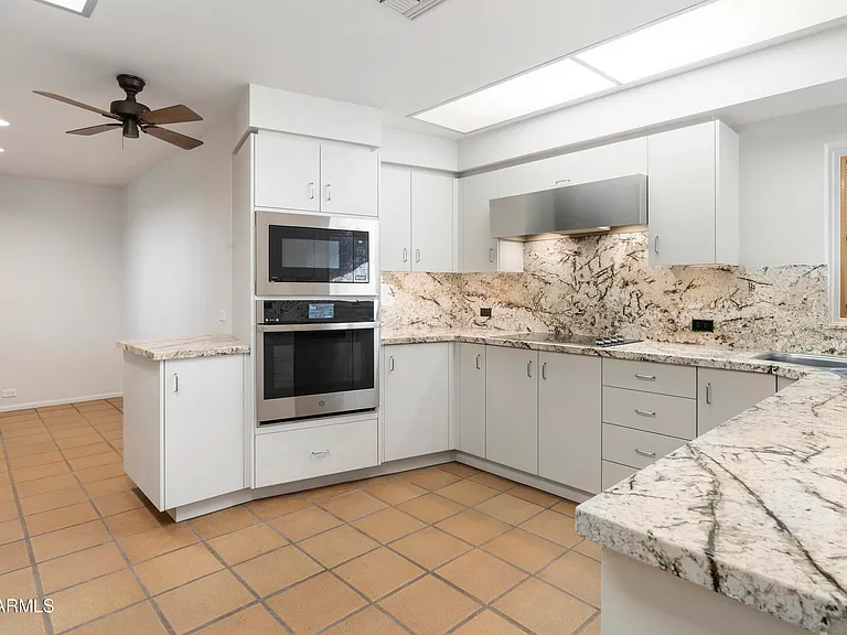 6700 E Hawksnest Rd — Photo 21