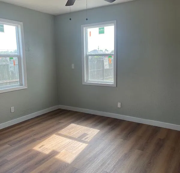 5994 Southmost Rd #HOUSE — Photo 4