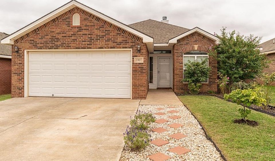 Front Photo one of 1907-99th Street