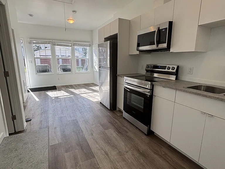 12034 41st St NW #G1 — Photo 11