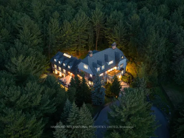 35 Kingswood Dr, King, ON L7B 1K8