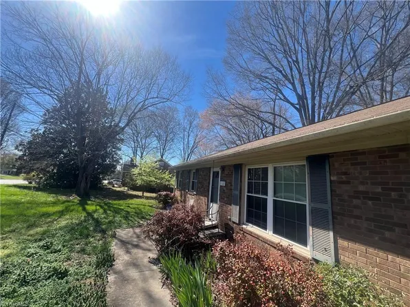 1143 Washington St, Eden, NC 27288