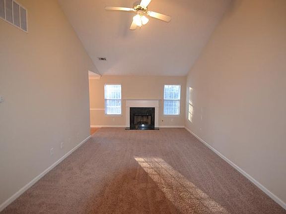 2nd image of 554 Kirtley Ct