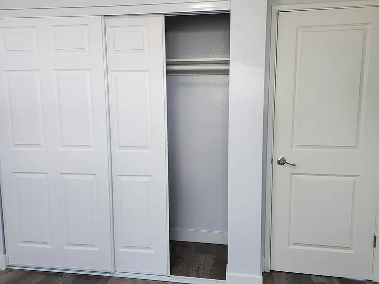 1123 E Hellman St #7 — Photo 11