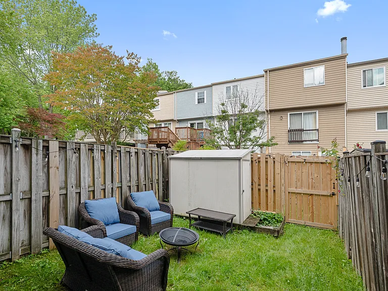 8550 Blue Rock Ln — Photo 26