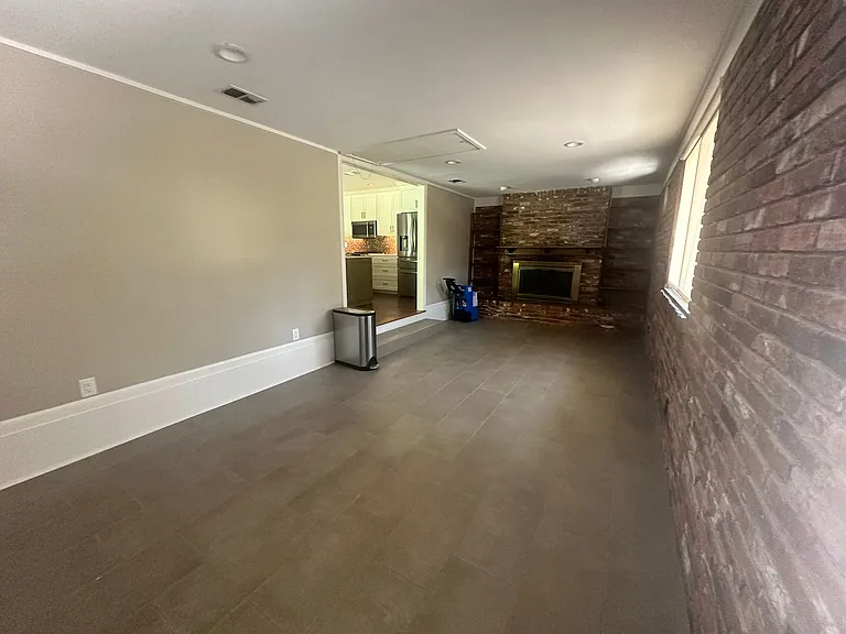 506 Shamrock Dr — Photo 12