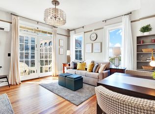 24 E Liberty St APT 64, Savannah, GA 31401
