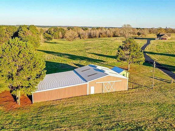 3rd image of 2302 County Road 1405