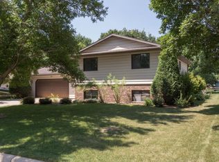 727 Madison Ave SW, Eyota, MN 55934