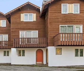 145 Quarter Mile Rd #6, Stratton, VT, 05360