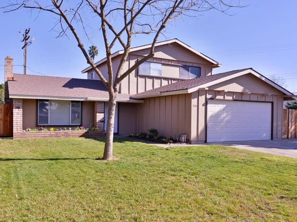 2345 Rogue River Dr, Sacramento, CA 95826