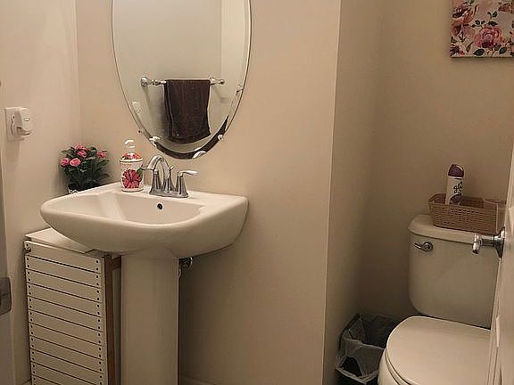 Powder room