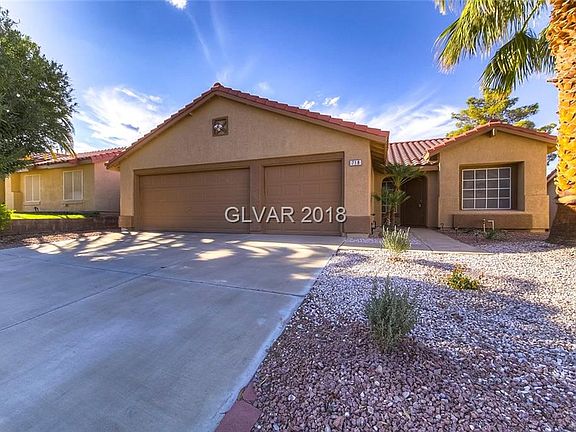 2nd image of 718 Cozy Canyon Dr