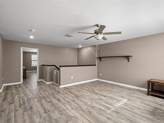 5th image of 6601 Rainbow Springs Ln