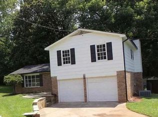 1052 Martin Nash Rd SW, Lilburn, GA 30047