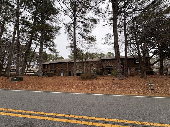 2nd image of 714 Garden View Dr