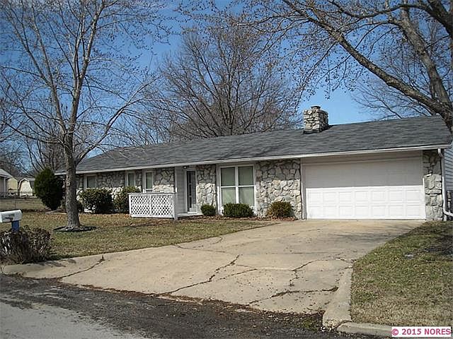 1st image of 1400 W Danny St