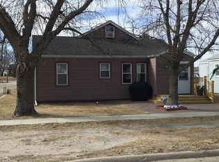 523 Augusta Ave, Bassett, NE 68714