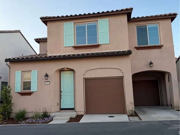 1446 E Laurelwood Dr, San Bernardino, CA 92408
