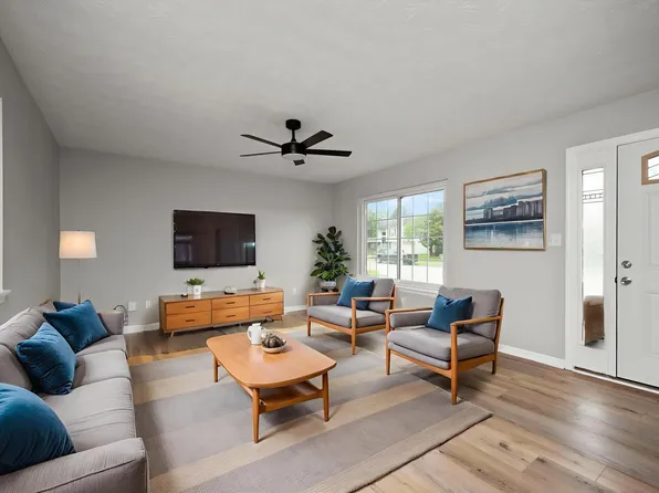 429 Southbrook Dr, Nicholasville, KY 40356