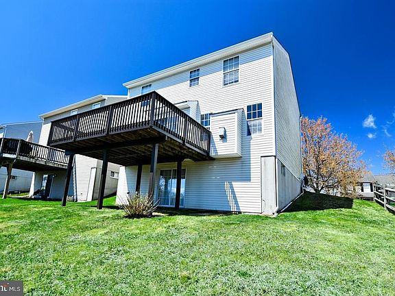 5th image of 108 Marquis Dr