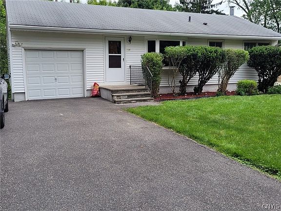 2nd image of 105 Stonecrest Dr