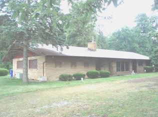 12616 Johnson Rd, Churubusco, IN 46723