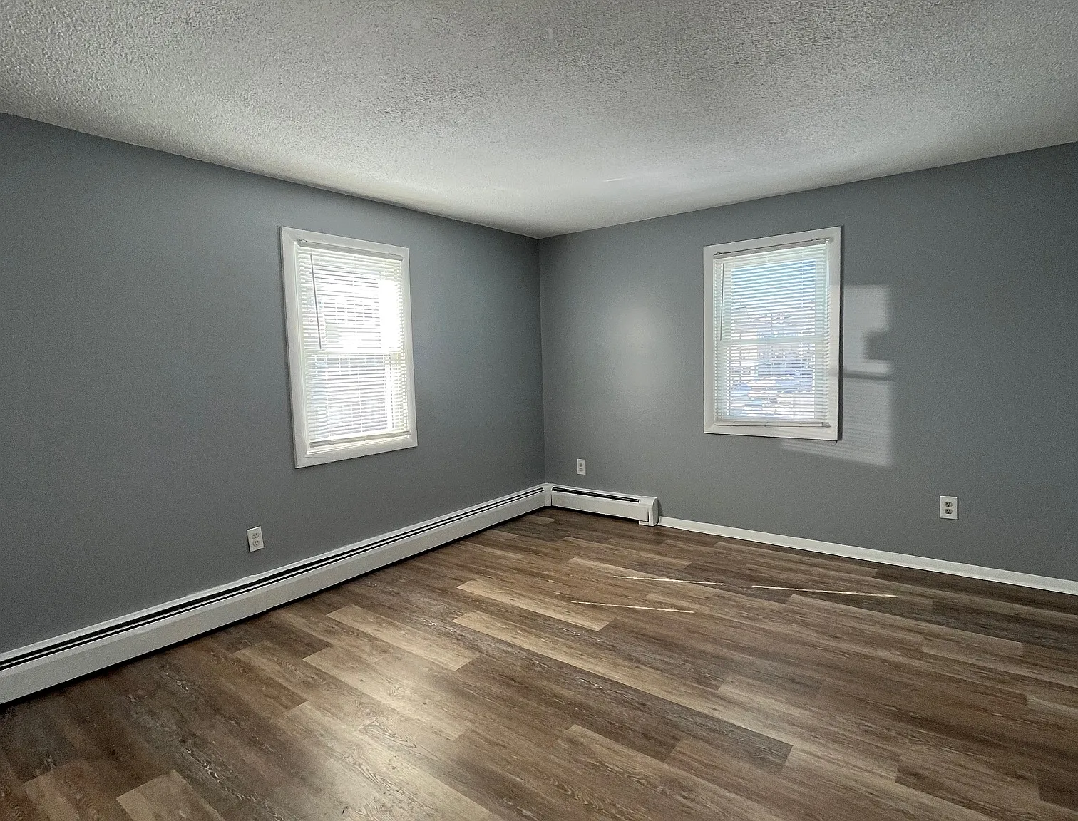 2 bed, 750 sqft, $1,650 — Photo 3