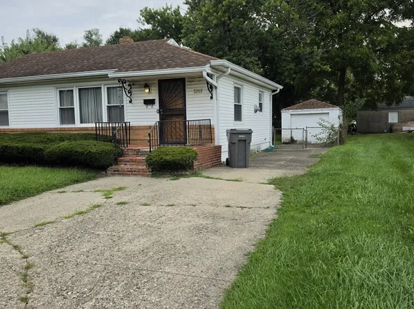 3707 N Dequincy St, Indianapolis, IN 46218