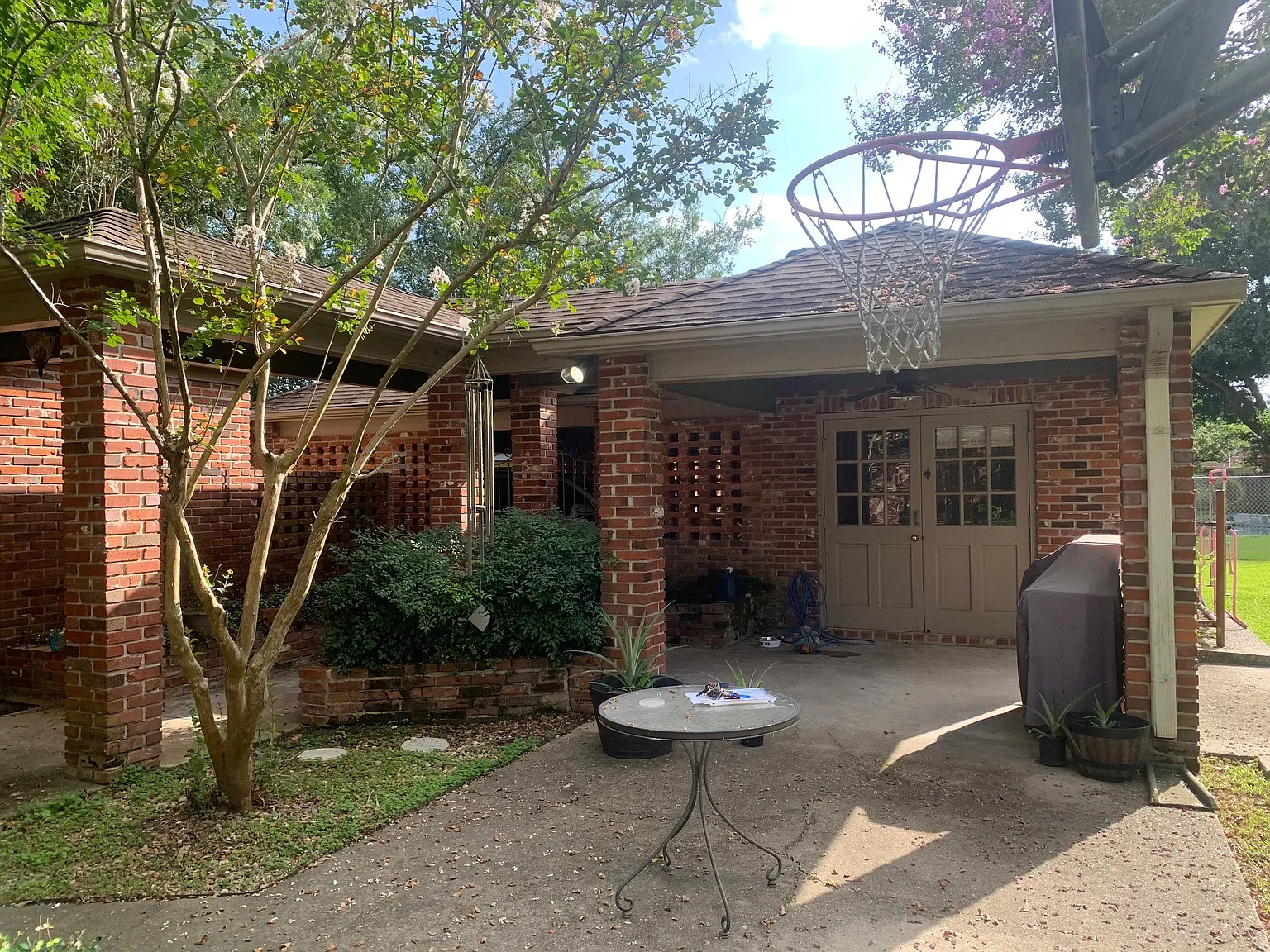 4 bed, 2.5 bath, 3575 sqft, $2,875 — Photo 4