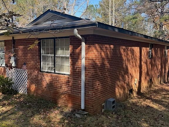 2nd image of 5584 Rosemont Drive