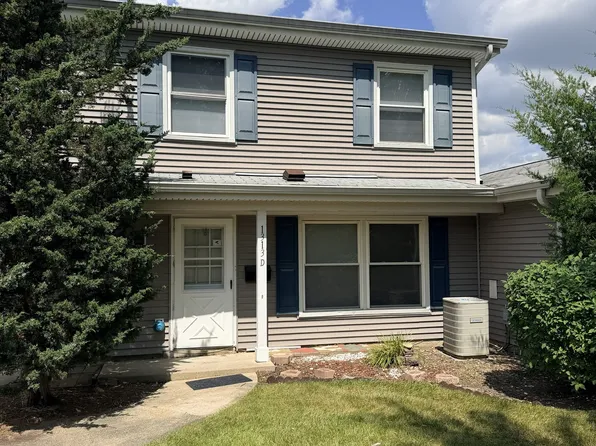 1313 Kingsbury Dr Unit D, Hanover Park, IL 60133