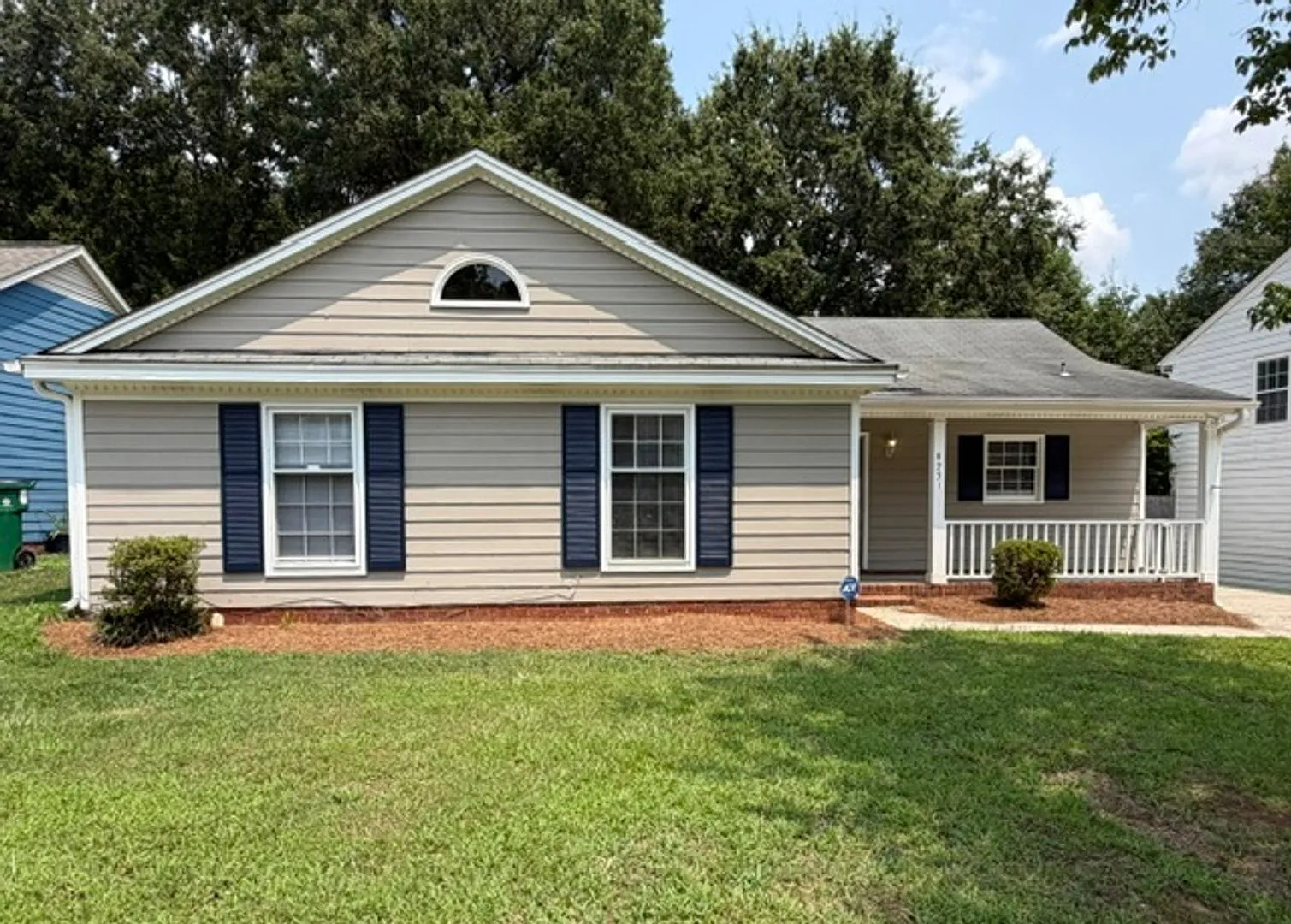 1/2 Mo Off Special - Ranch 3 Bed, 2 Bath, Fence Yard -East Charlotte — Photo 1