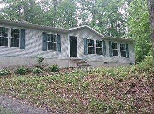 6431 Bear Rd, Tallassee, TN 37878