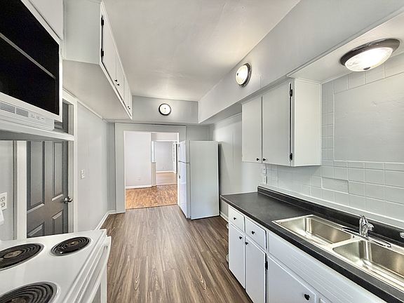 5th image of 330 Lincoln St #1