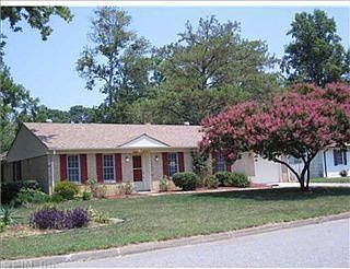 1st image of 436 Moorland Dr