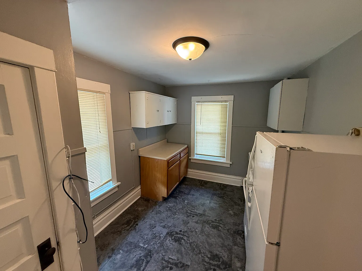 2 bed, $1,200 — Photo 3