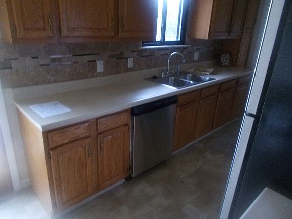 3rd image of 2941 Imperial Dr