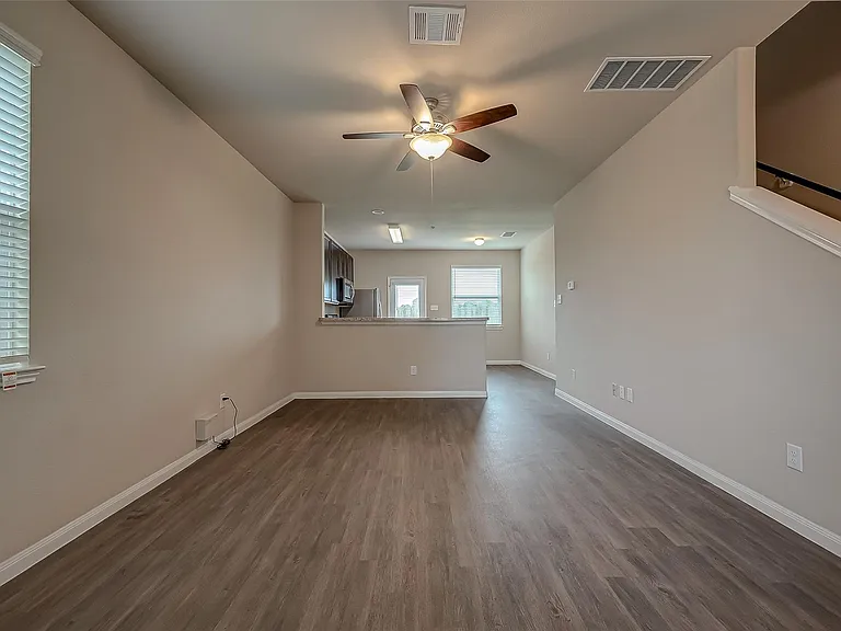 17219 Quiet Song Ct — Photo 9