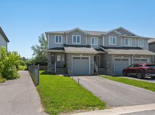 925 Blossom St, Kingston, ON K7P0N2