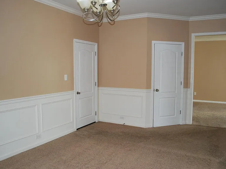 1064 Jouett Creek Dr — Photo 10