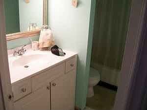 2nd image of 7906 Oak Meadow Ct APT 32