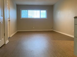 Mission Villas / Mission Villas LLC, Kansas City, KS 66103