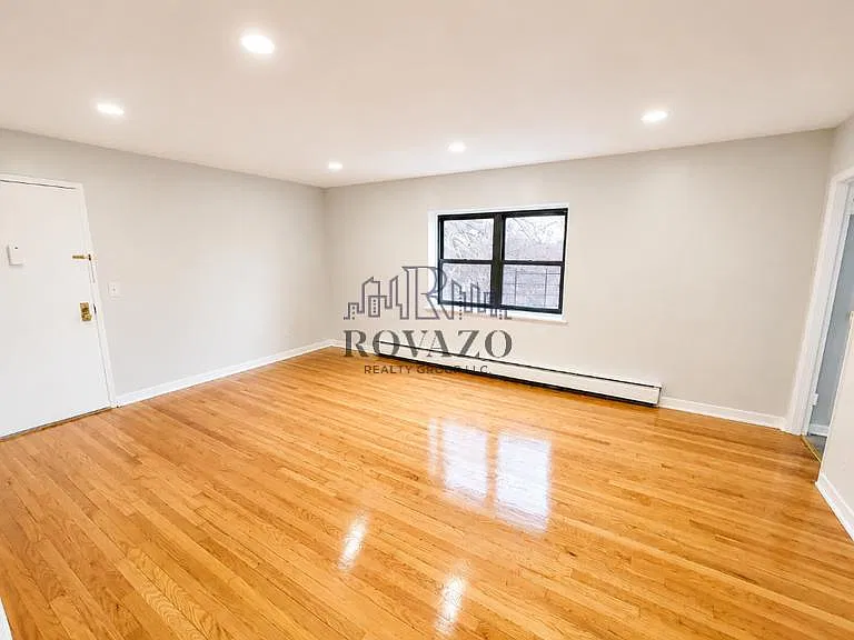 2 bed, 600 sqft, $1,695 — Photo 4