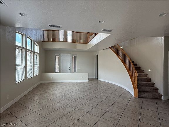 4th image of 7682 W Diablo Dr