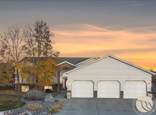 1705 Riverview Dr, Billings, MT 59105
