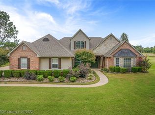 1914 Edwards Rd, Alma, AR 72921