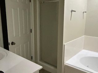 7922 Essen Cove Dr, Baton Rouge, LA 70809